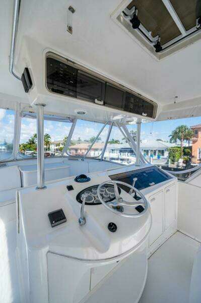1999 Ocean Yachts Convertible