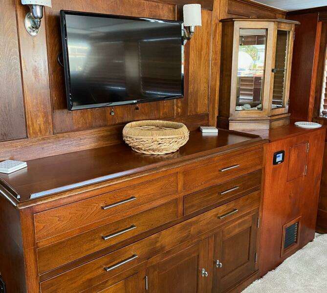 1954 Trumpy 68 Motor Yacht