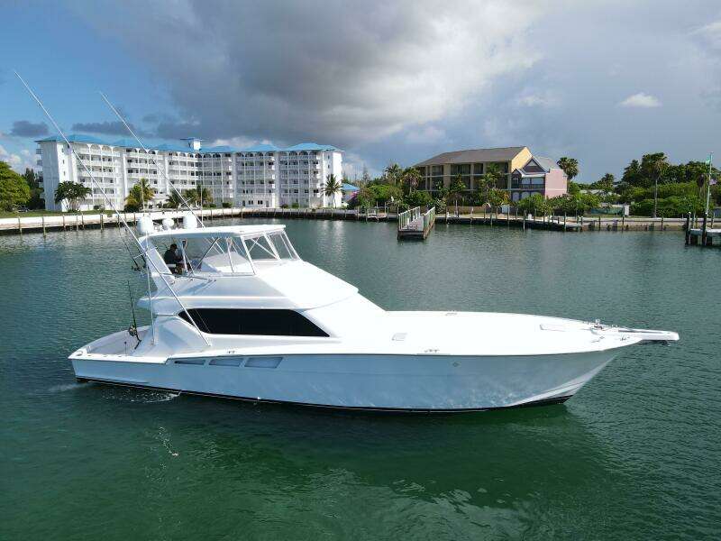 2004 Hatteras 60 Convertible