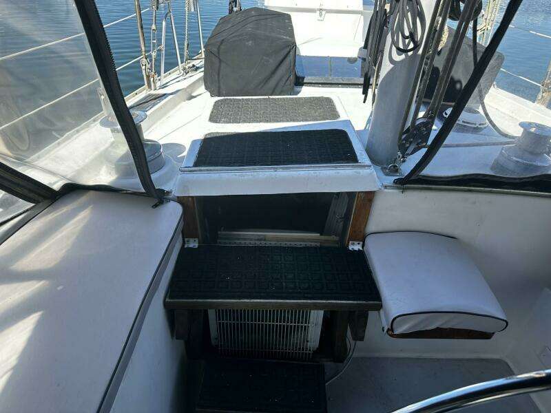 1975 Morgan Out Island 51