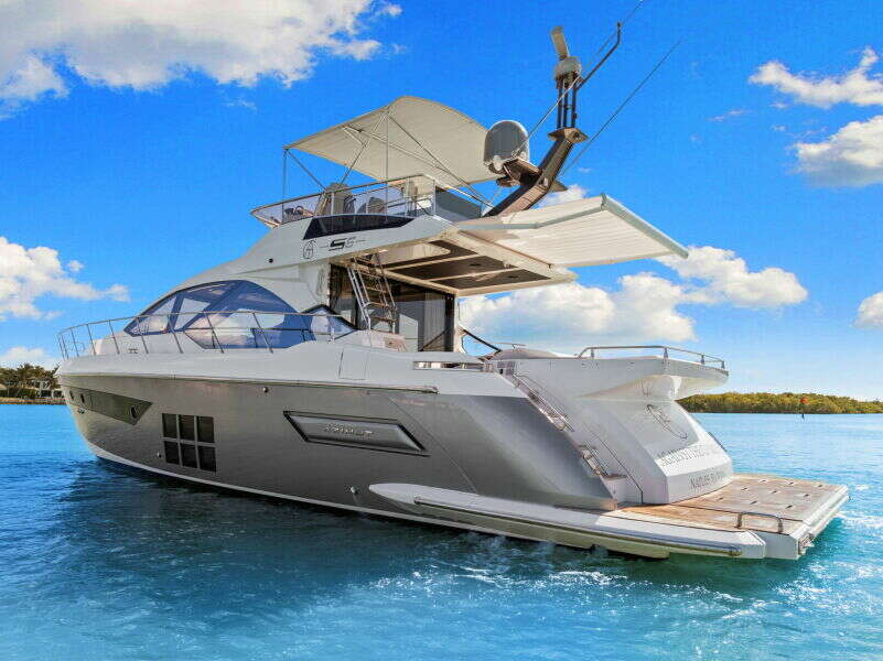 2022 Azimut S6