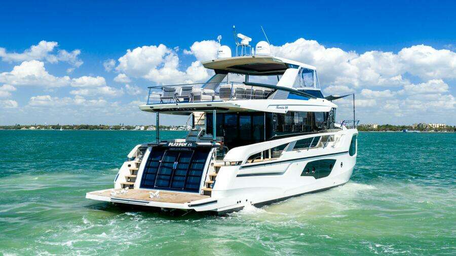 2022 Absolute 64 Navetta