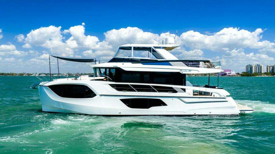 2022 Absolute 64 Navetta