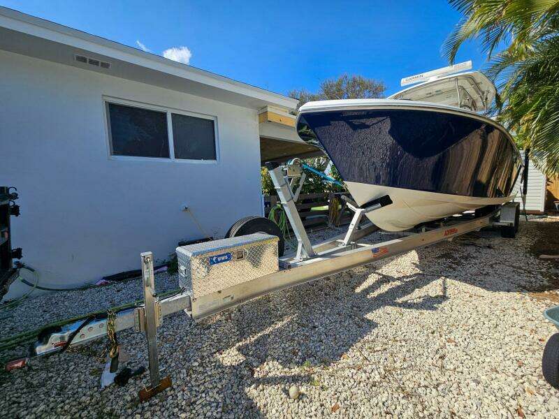 2013 Sailfish 290 CC