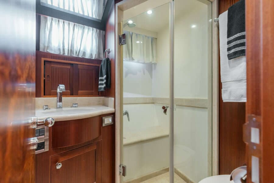 2013 Ocean Alexander 65 PILOTHOUSE