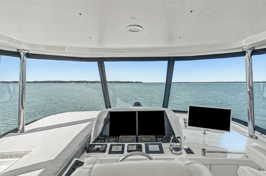 2013 Ocean Alexander 65 PILOTHOUSE