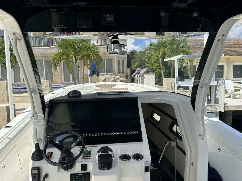 2020 Edgewater 370CC