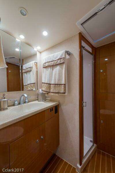 2007 Post 53 Convertible