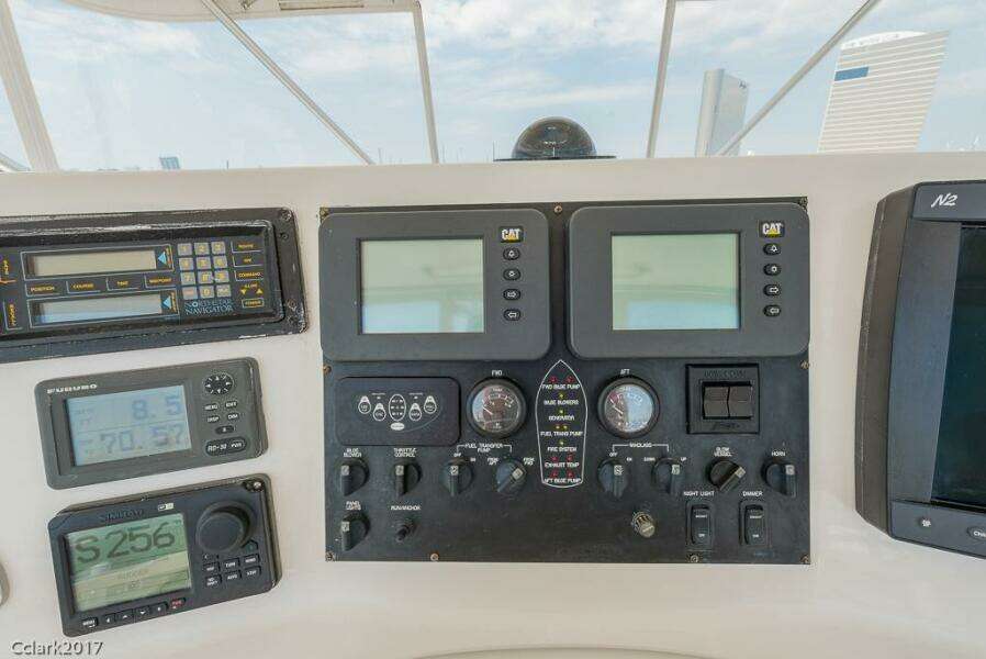 2007 Post 53 Convertible