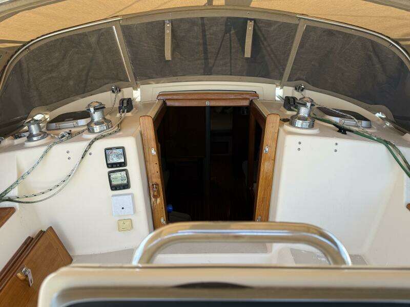 1999 Island Packet 380