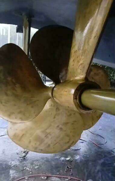 2004 Hargrave Capri Skylounge