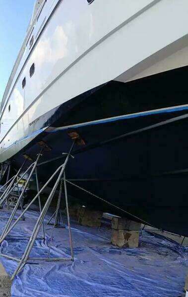 2004 Hargrave Capri Skylounge