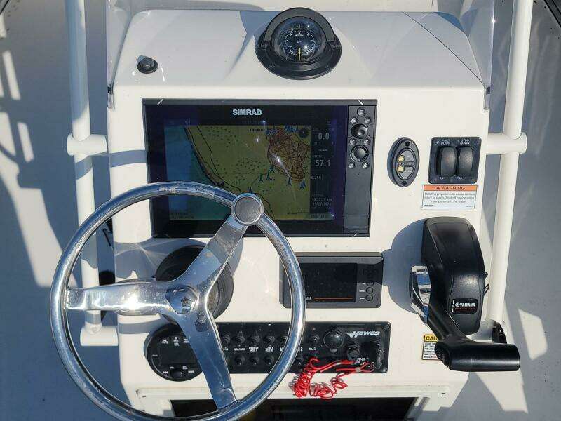 2021 Hewes Redfisher 21