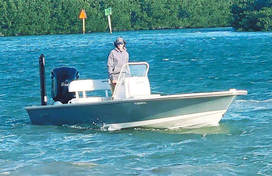 2021 Hewes Redfisher 21