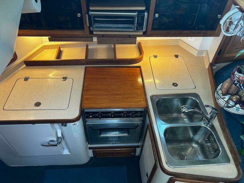 1999 Catalina 42 MKII