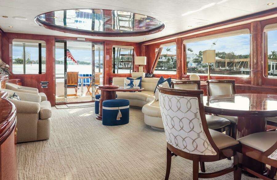 2005 Ocean Alexander 