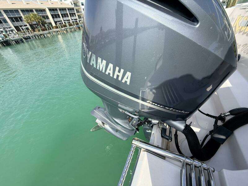 2013 Grady-White Canyon 306