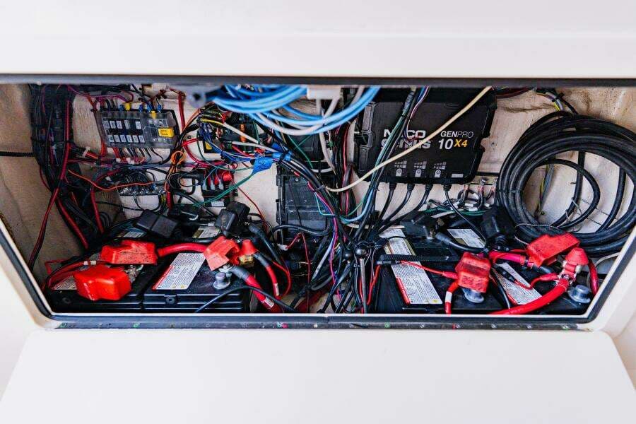 2021 Grady-White 306 Canyon