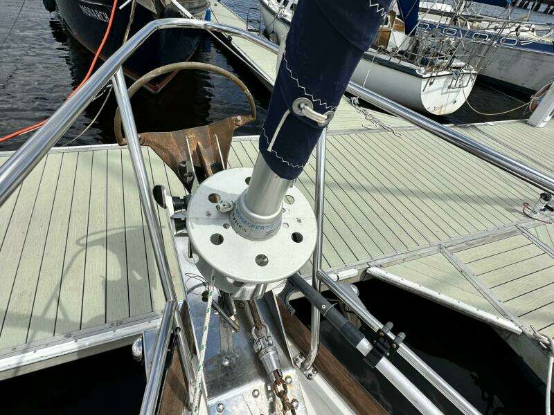 2005 Catalina Morgan 440