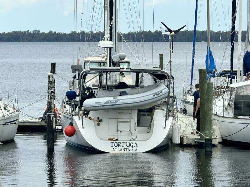 2005 Catalina Morgan 440