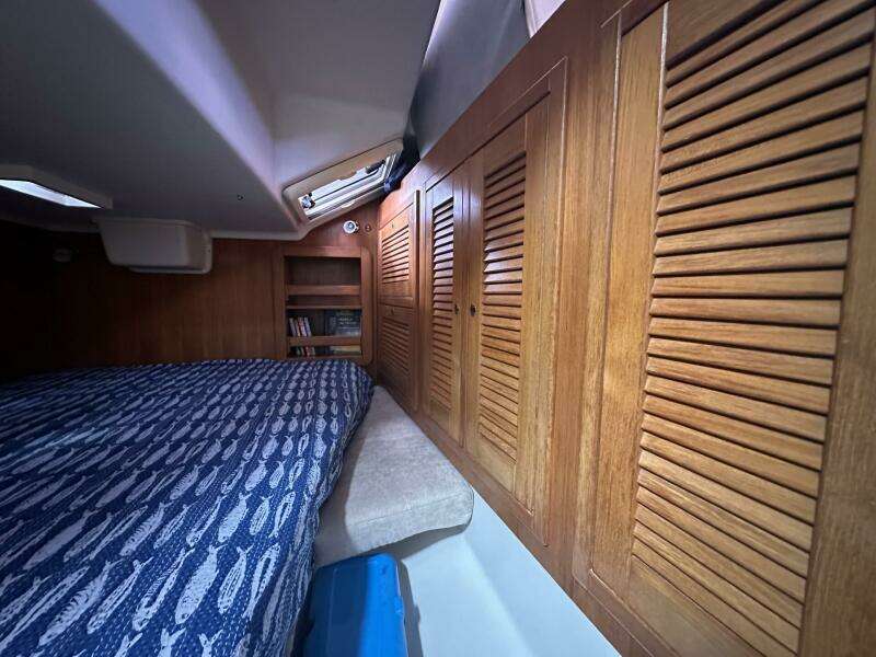 2005 Catalina Morgan 440