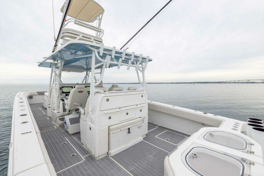 2020 Invincible 40’ Catamaran