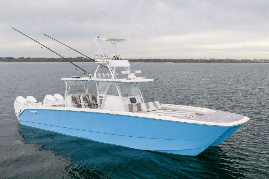 2020 Invincible 40’ Catamaran