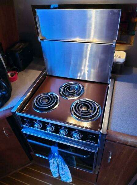 1991 Bayliner 4588 Pilothouse Motoryacht