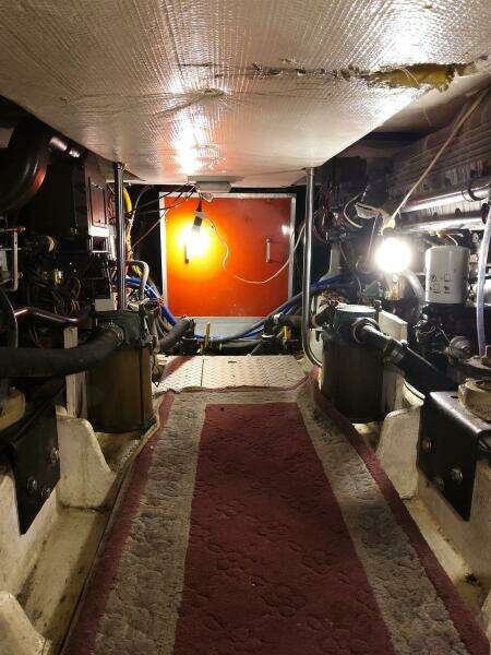 1991 Bayliner 4588 Pilothouse Motoryacht