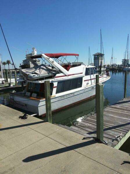 1991 Bayliner 4588 Pilothouse Motoryacht