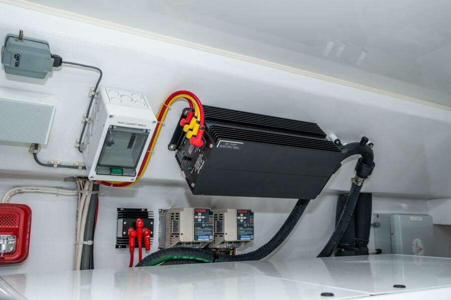 2025 Viking 90C "Zatara" 