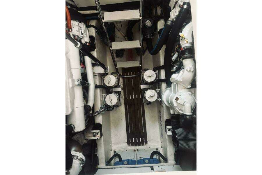 2008 Sabre 38 Hard Top Express