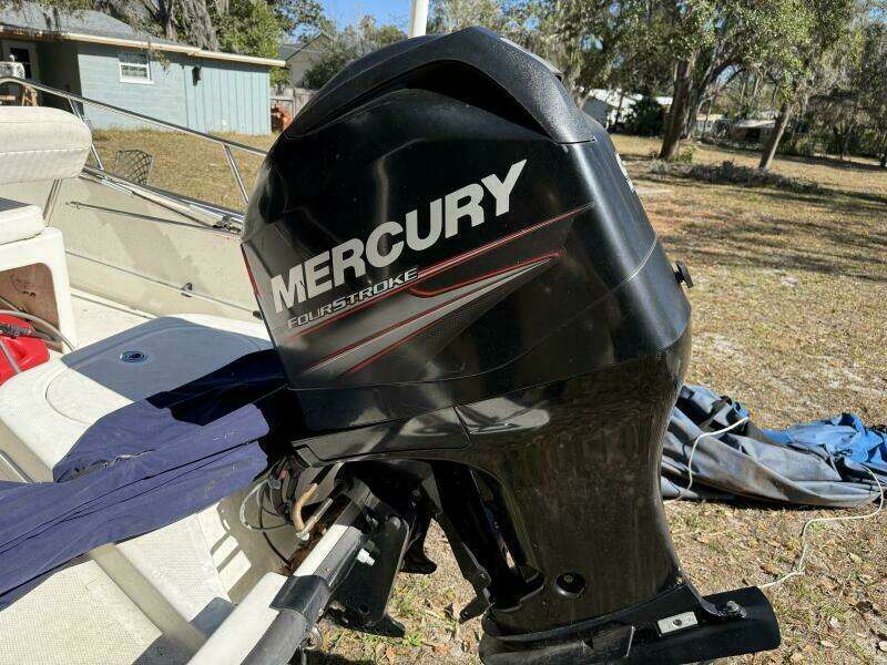 2013 Boston Whaler 170 Montauk