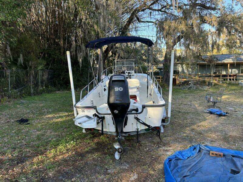 2013 Boston Whaler 170 Montauk