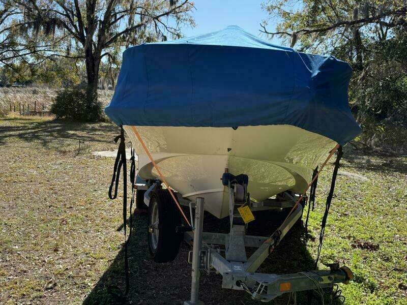 2013 Boston Whaler 170 Montauk