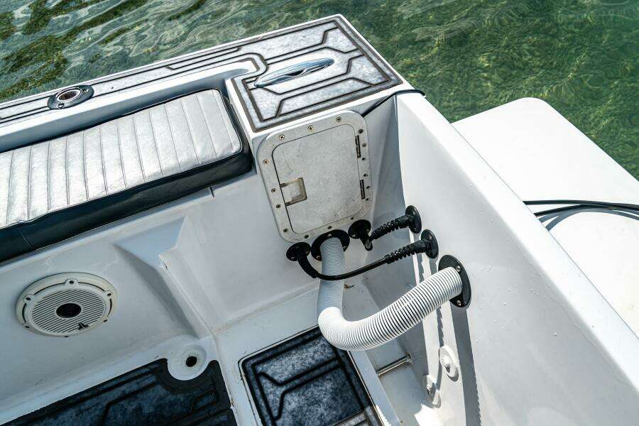 1980 Mako 214 Walkaround