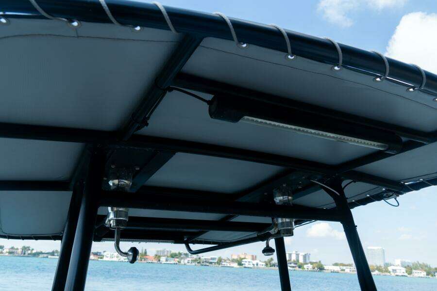 1980 Mako 214 Walkaround