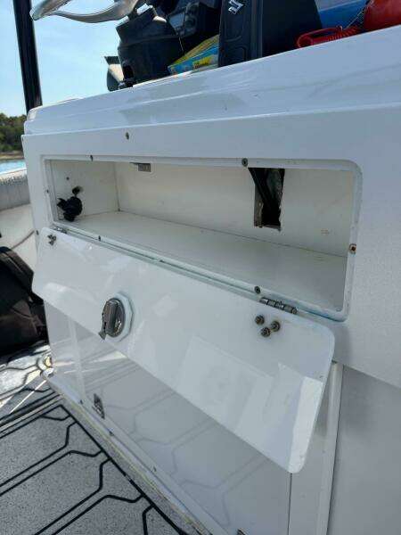 1980 Mako 214 Walkaround