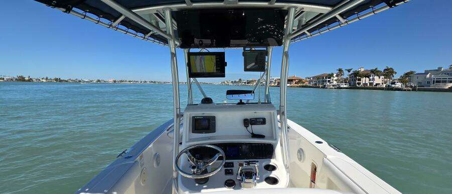 2006 Boston Whaler 270 Outrage