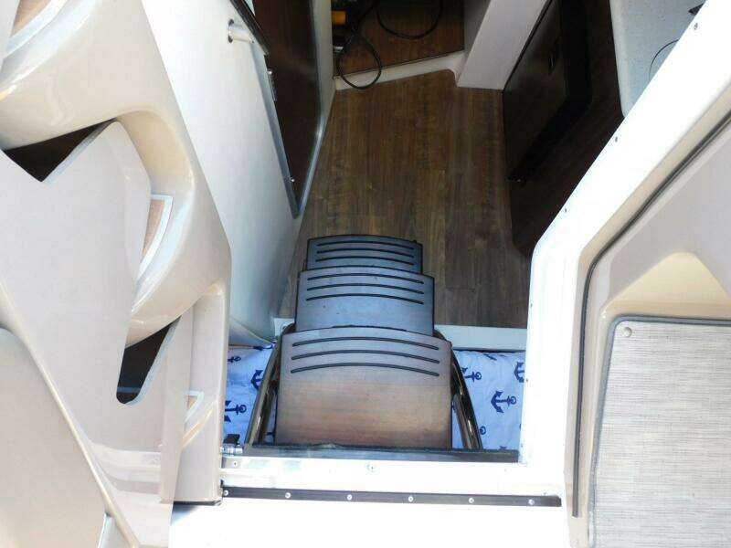 2019 Regal 28 Express