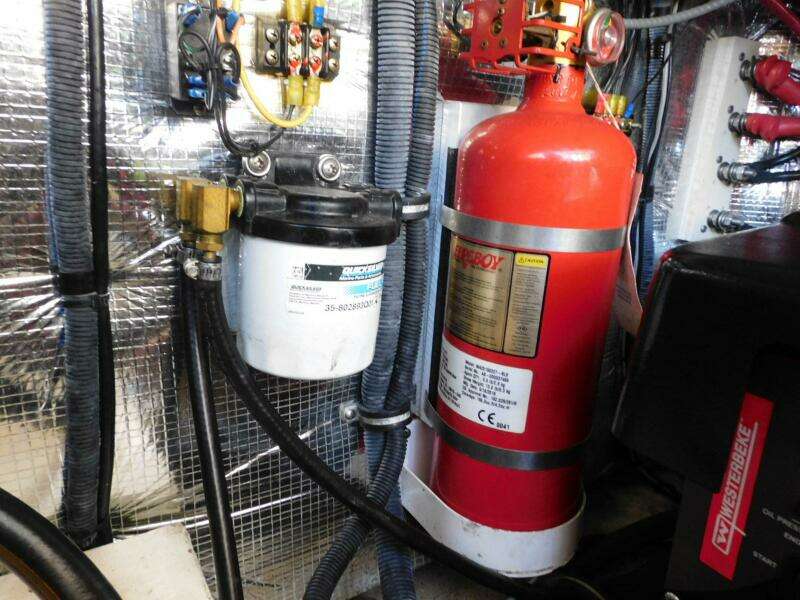 2019 Regal 28 Express