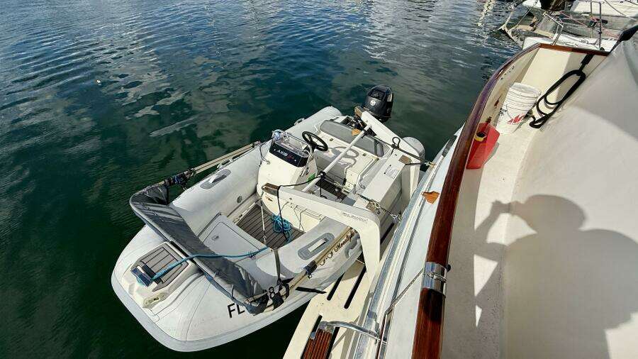 1987 Chris-Craft 500 Constellation