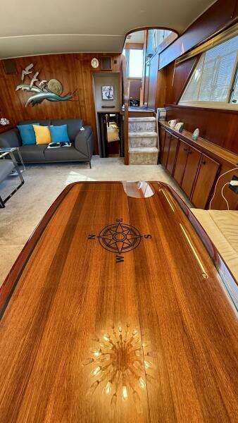 1987 Chris-Craft 500 Constellation