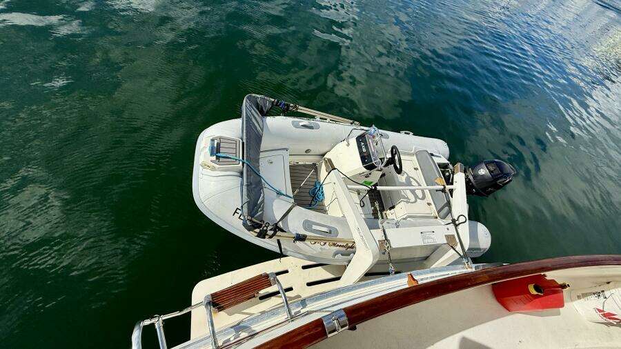 1987 Chris-Craft 500 Constellation