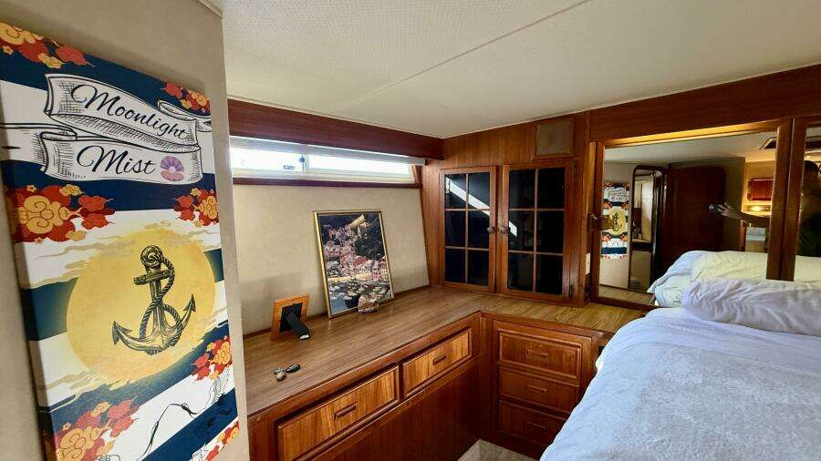 1987 Chris-Craft 500 Constellation