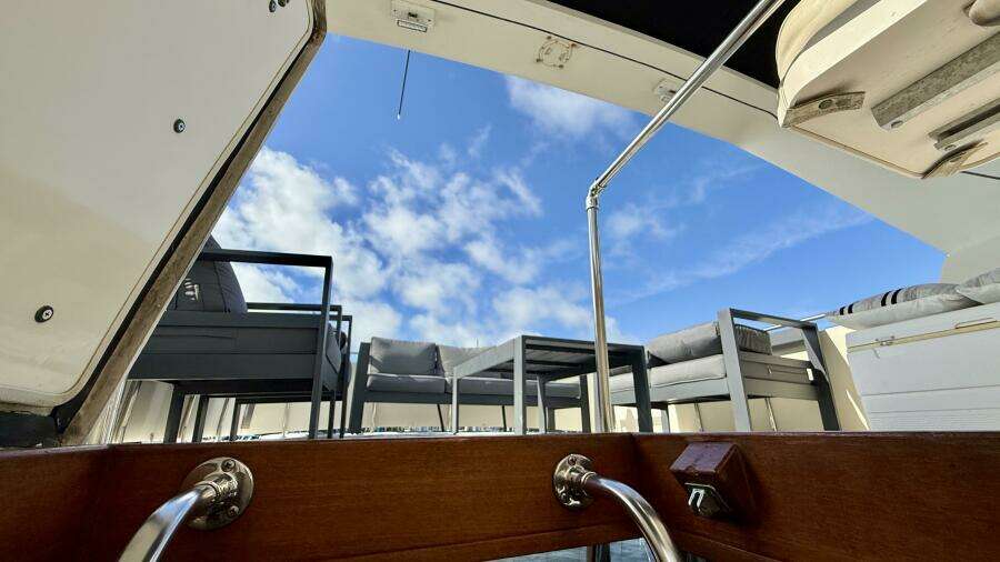 1987 Chris-Craft 500 Constellation