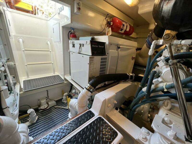 Viking 52 SILENT PARTNER - Engine Room