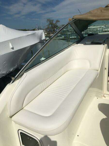 1996 Sea Ray 270 Sundancer