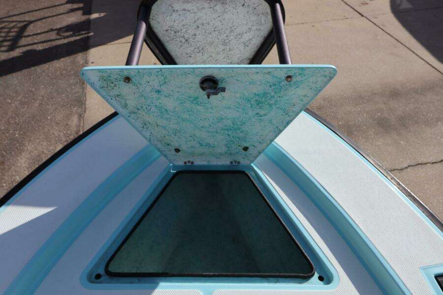 1996 Silver King Signature 16