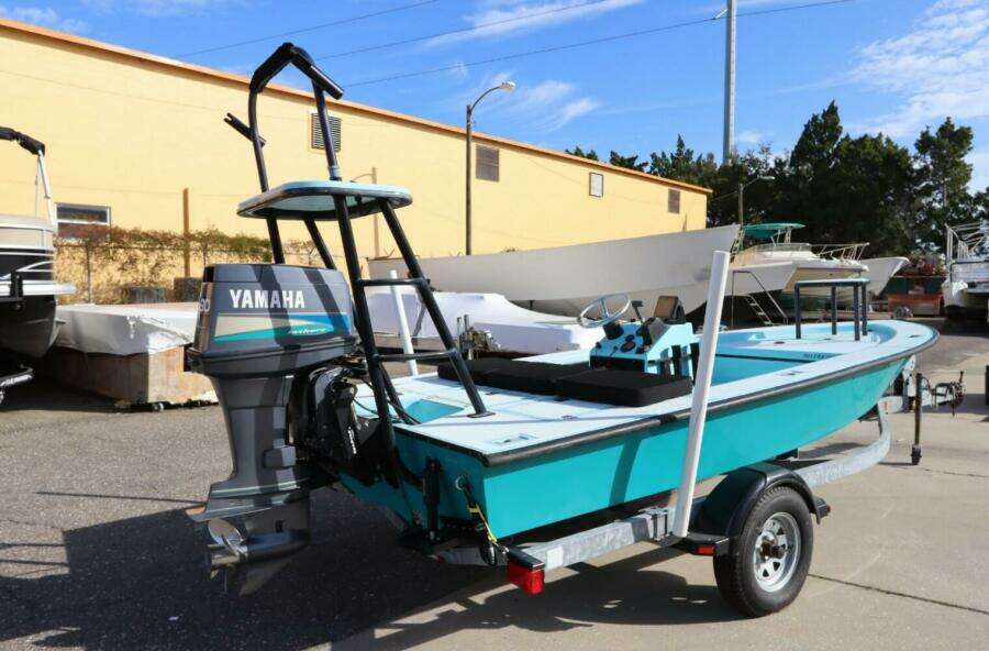 1996 Silver King Signature 16